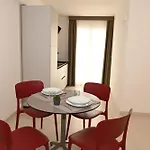 Apartment Lebum *